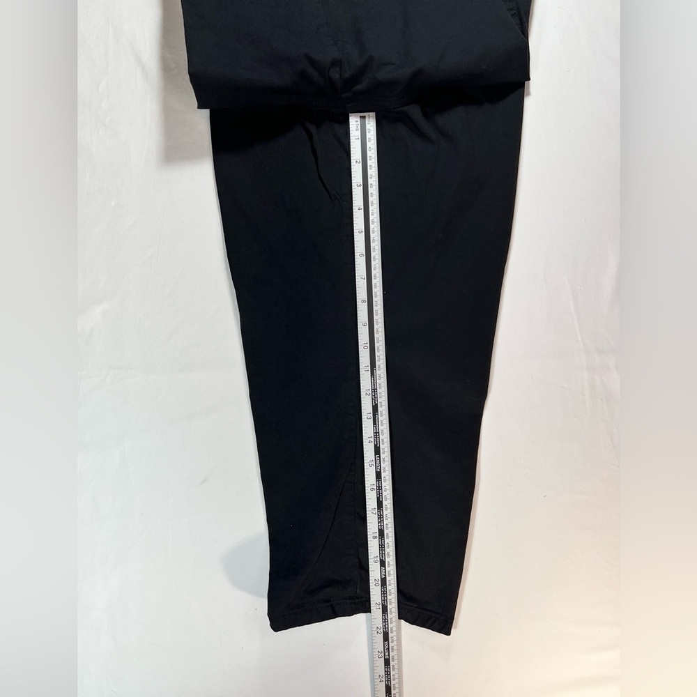 Women’s Lee Black Cropped Cargo Pants - Picture 3 of 10